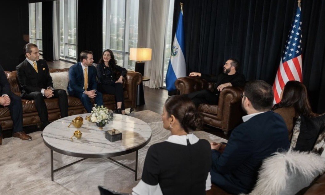 fue-un-honor-absoluto-reunirme-con-nayib-bukele-congresista-estadounidense-anna-paulina-luna